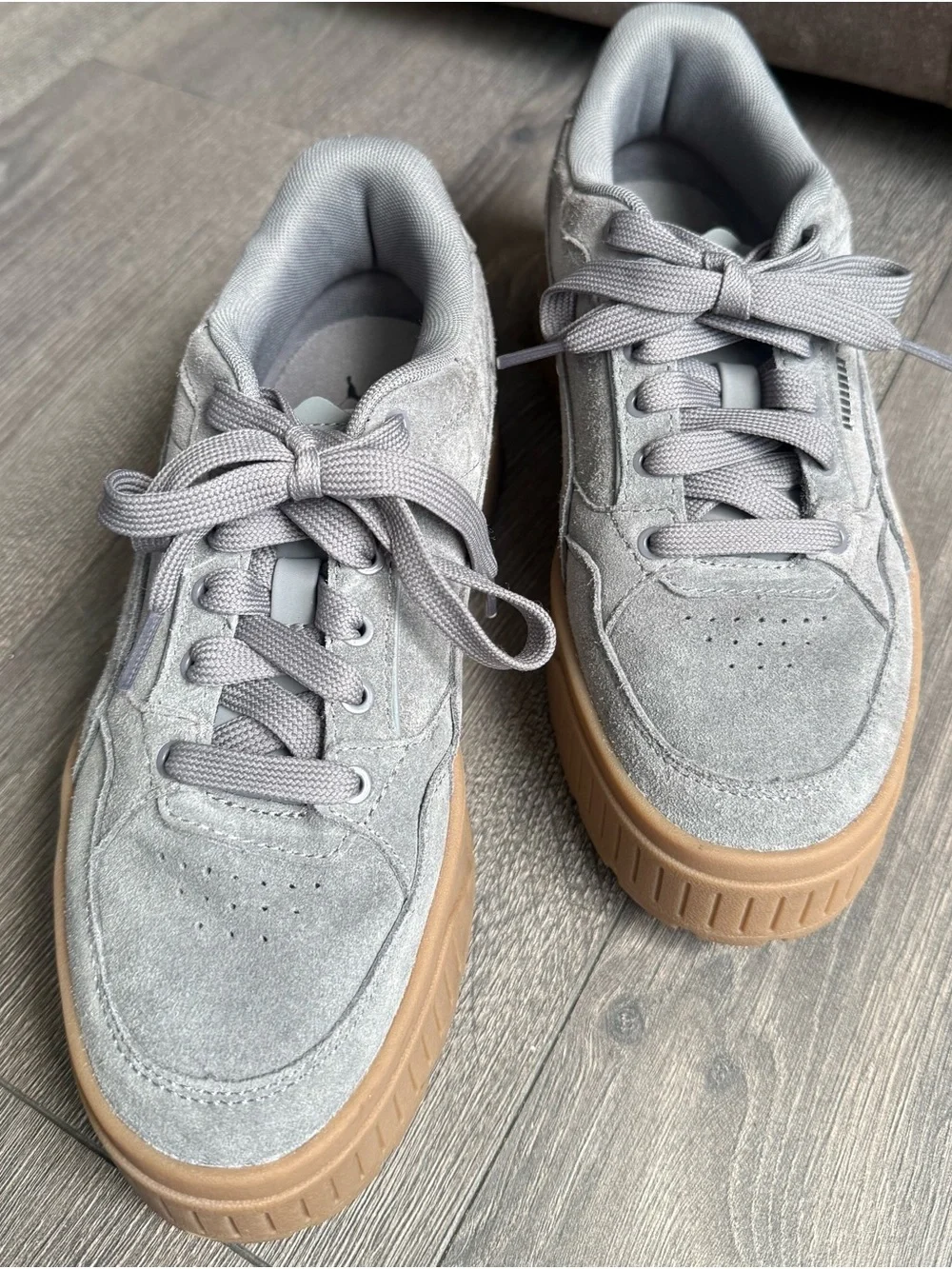 Puma Gray Suede Platform Sneakers w/Brown Sole (Kids size 5 - but fits women 7)